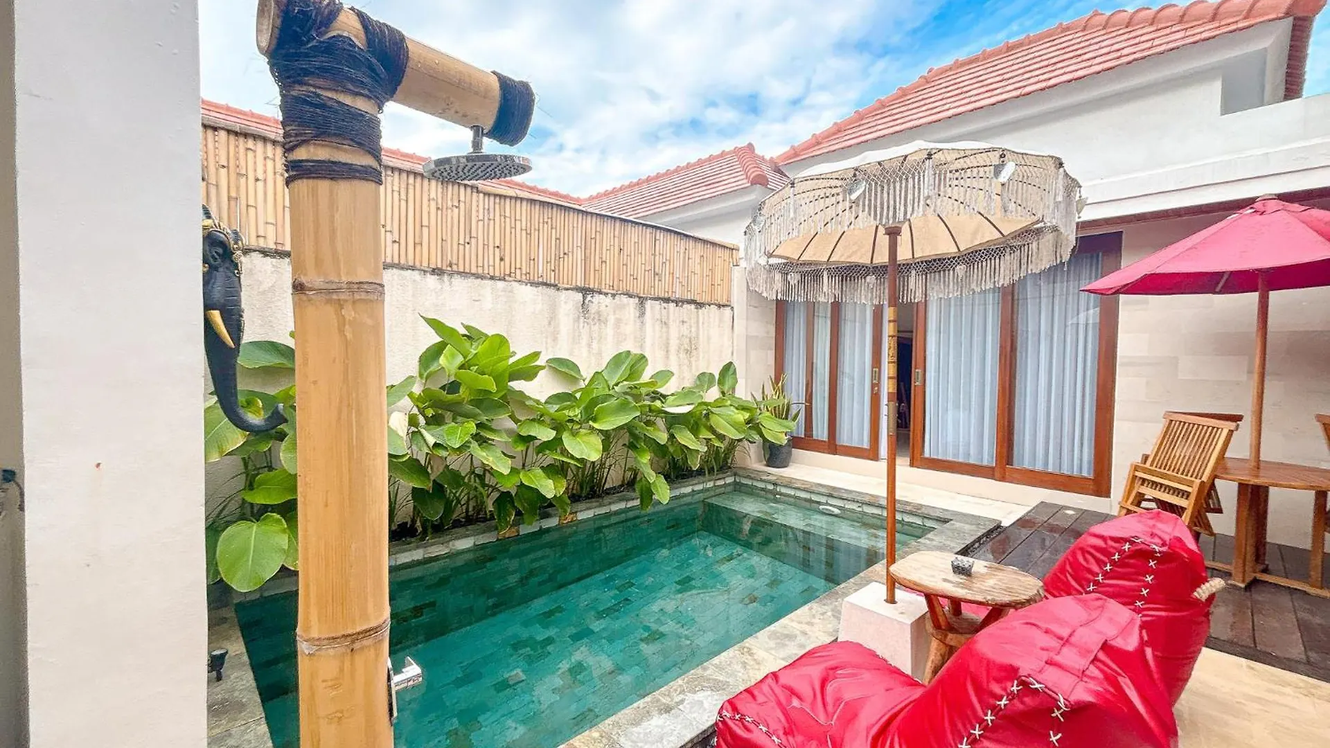The Abian Villa Seminyak 0*, Seminyak (Bali)